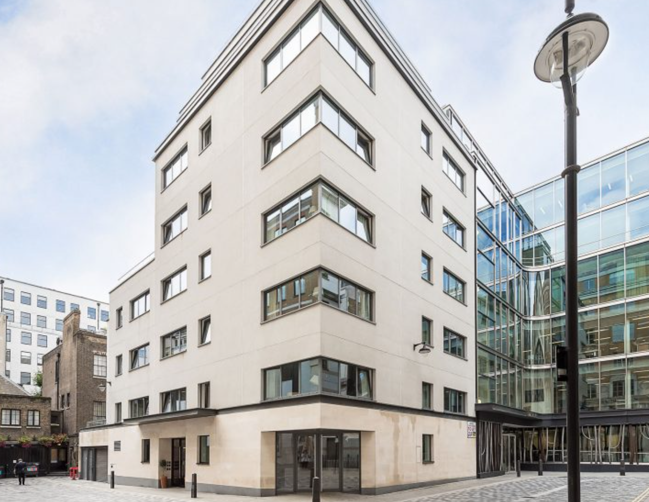 12-15 Babmaes St – St James’s, – Investment Opportunity – 13 Units – 12,628 sq ft – £29,250,000