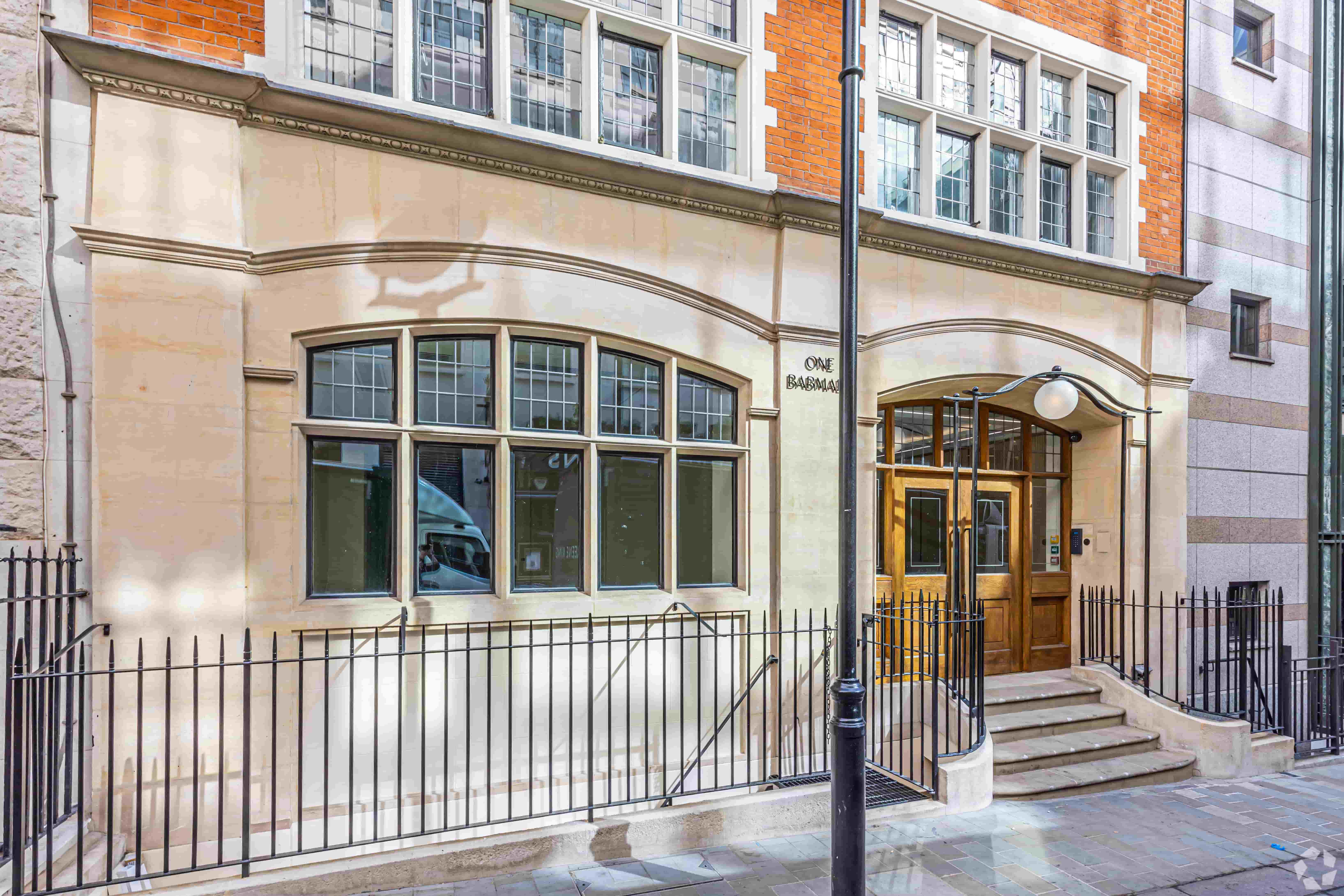 1 Babmaes St – James House – Office Space for Sale – 8,590 sq ft