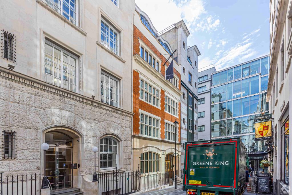 1 Babmaes St – James House – Office Space for Sale – 8,590 sq ft