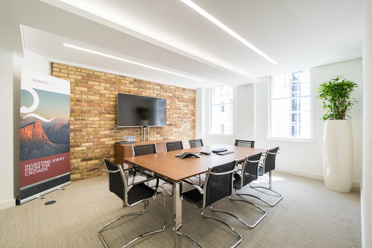 2-4 King St – Office Space for Lease – 30,000 sq ft – London SW1Y