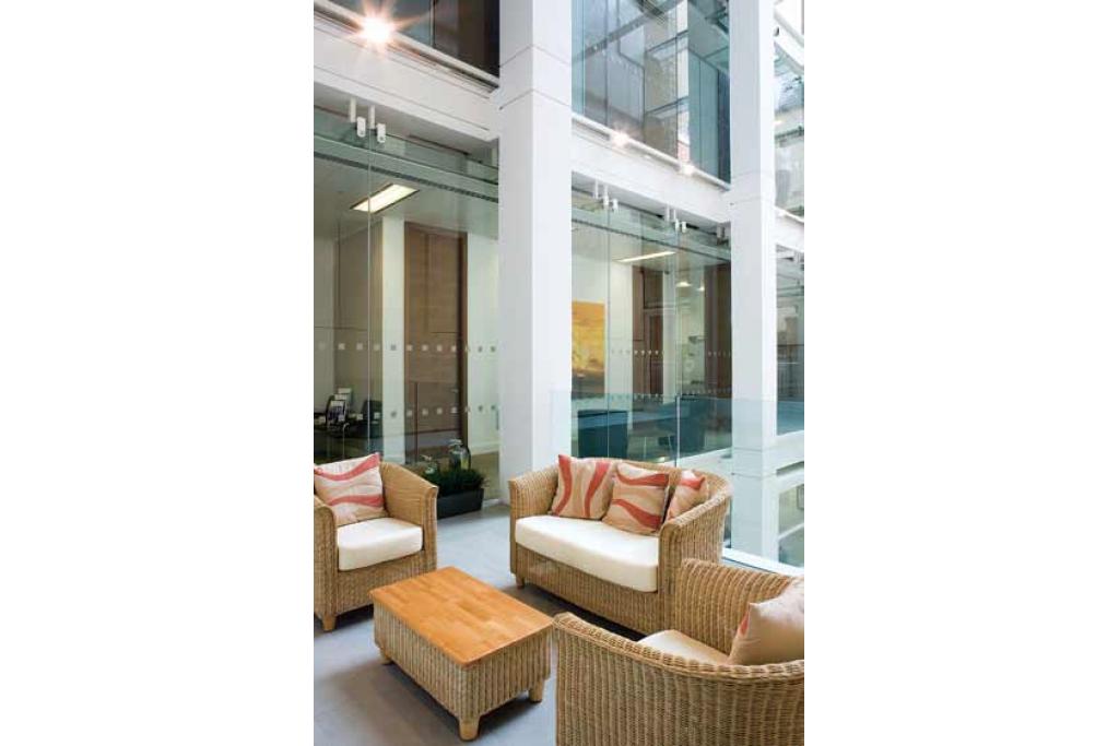 50 Pall Mall – Office Space for Lease – 33,594 sq ft – London SW1Y