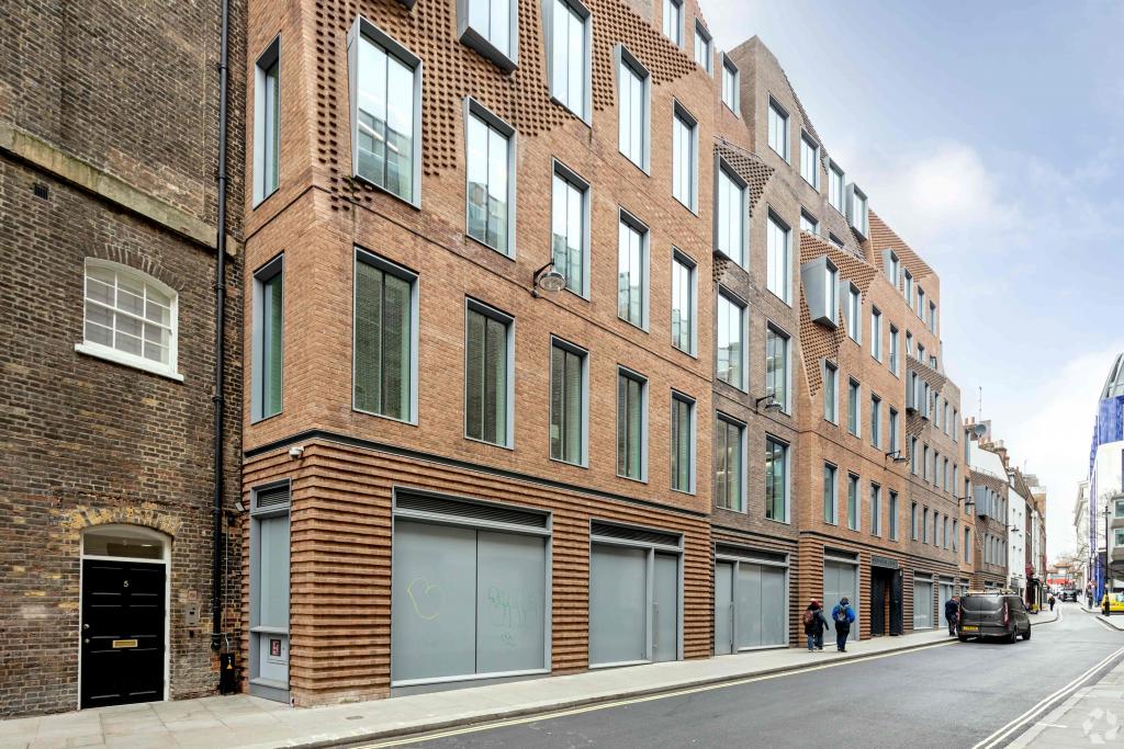 30 St. James’s Square – Office Space for Lease – 12,760 sq ft – St James’s, London SW1Y