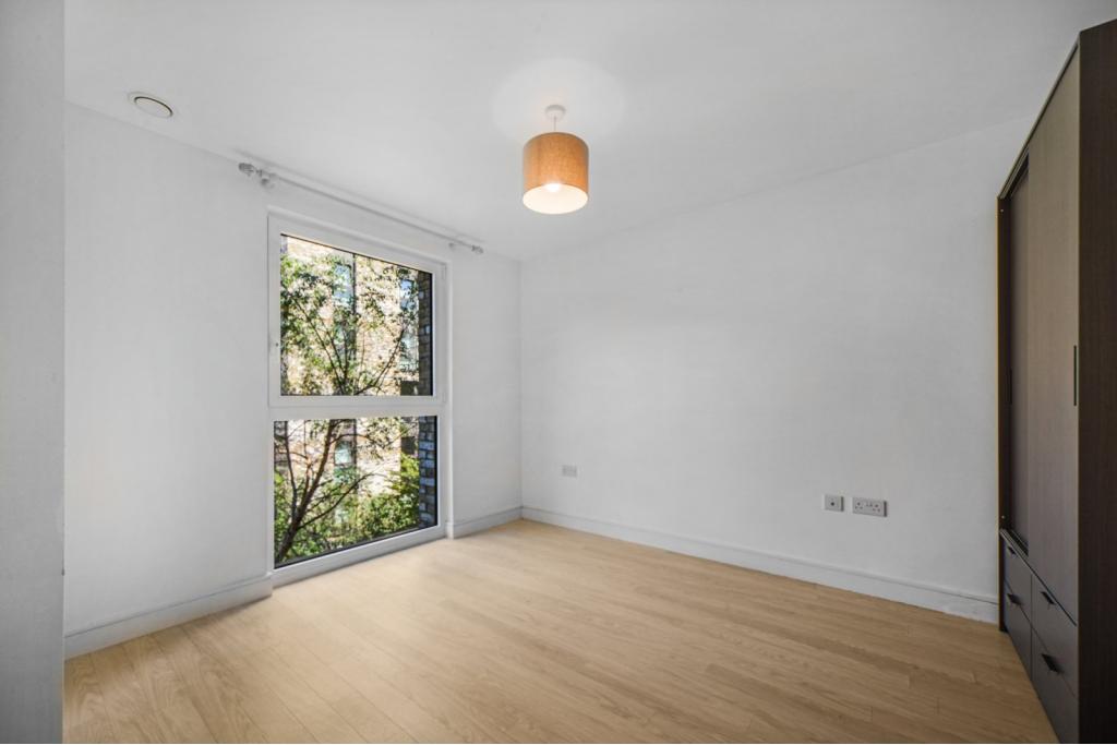 Copenhagen Court – Greenland Place – 1 Bedroom Apartment for Sale – London SE8