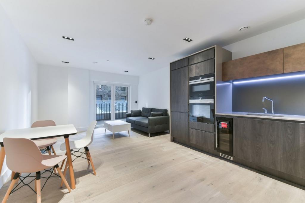 Exchange Gardens – Vauxhall – 1 Bedroom Apartment for Sale – London SW8