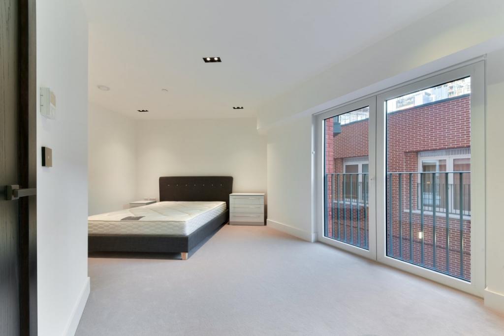 Exchange Gardens – Vauxhall – 1 Bedroom Apartment for Sale – London SW8