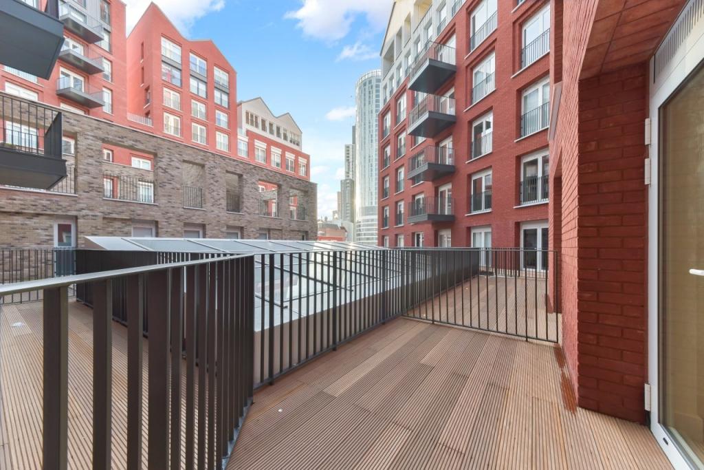 Exchange Gardens – Vauxhall – 1 Bedroom Apartment for Sale – London SW8
