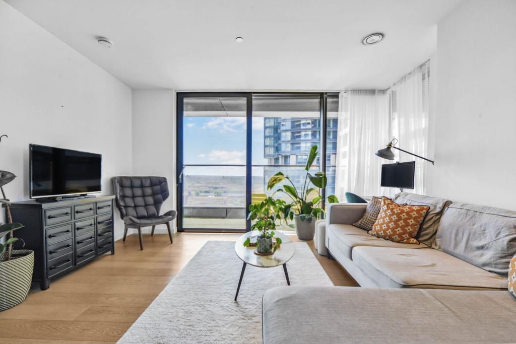Bagshaw Building – Wardian – 2 Bedroom Apartment for Sale – Canary Wharf, London E14