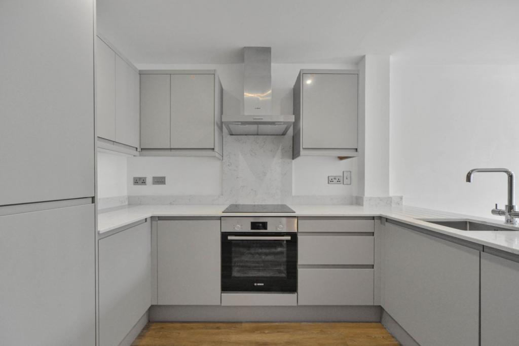Thomas Road – 4 Bedroom Terraced House for Sale – Poplar, London E14