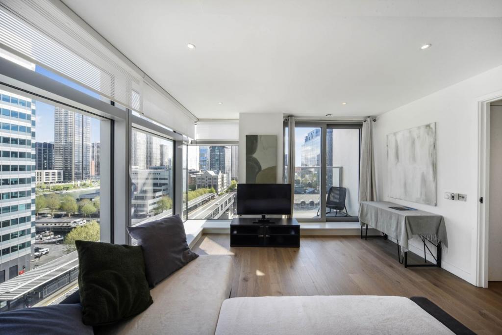 3 Pan Peninsula – 1 Bedroom Apartment for Sale – Canary Wharf, London E14