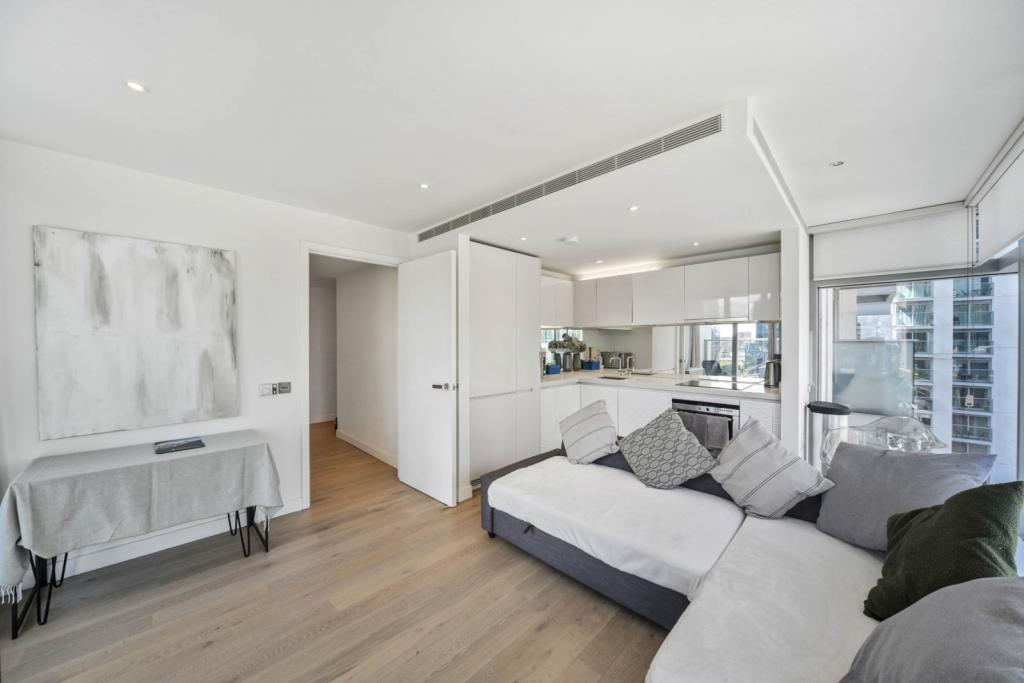 3 Pan Peninsula – 1 Bedroom Apartment for Sale – Canary Wharf, London E14