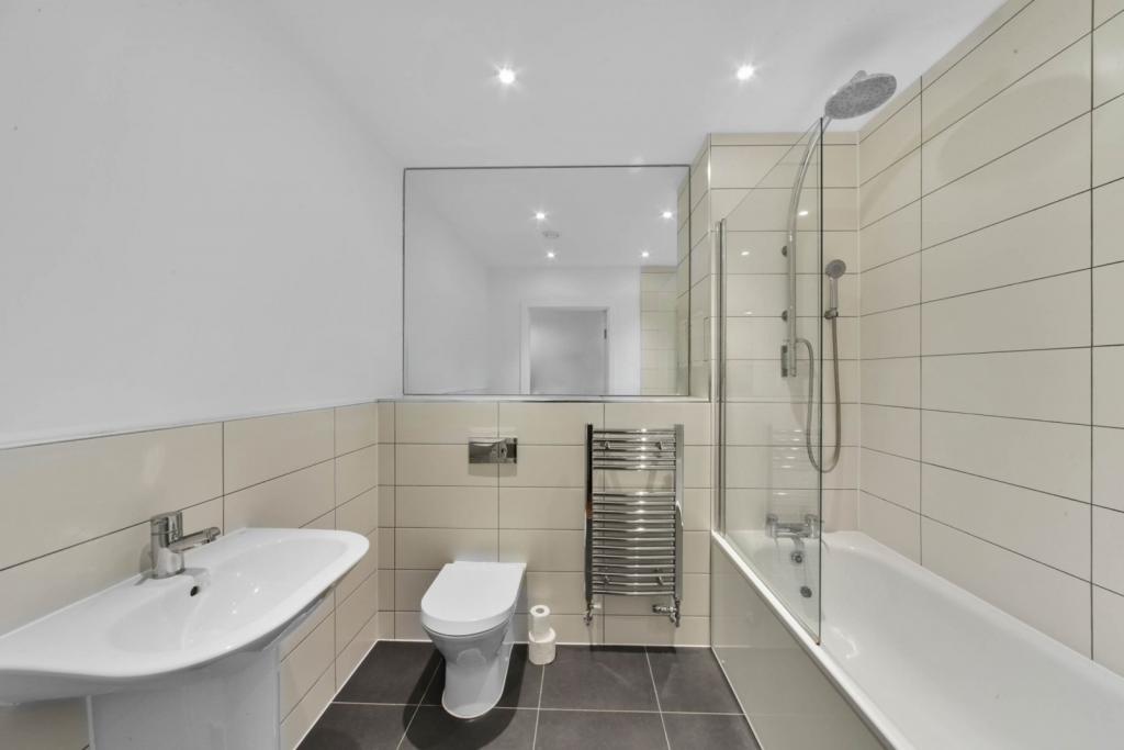 Kerensky House – 1 Bedroom Apartment for Sale – New Festival Quarter, Poplar, London E14