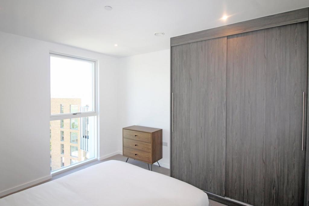 Kingwood Apartments – 1 Bedroom Apartment for Sale – Deptford, SE8 Asking Price: £385,000
