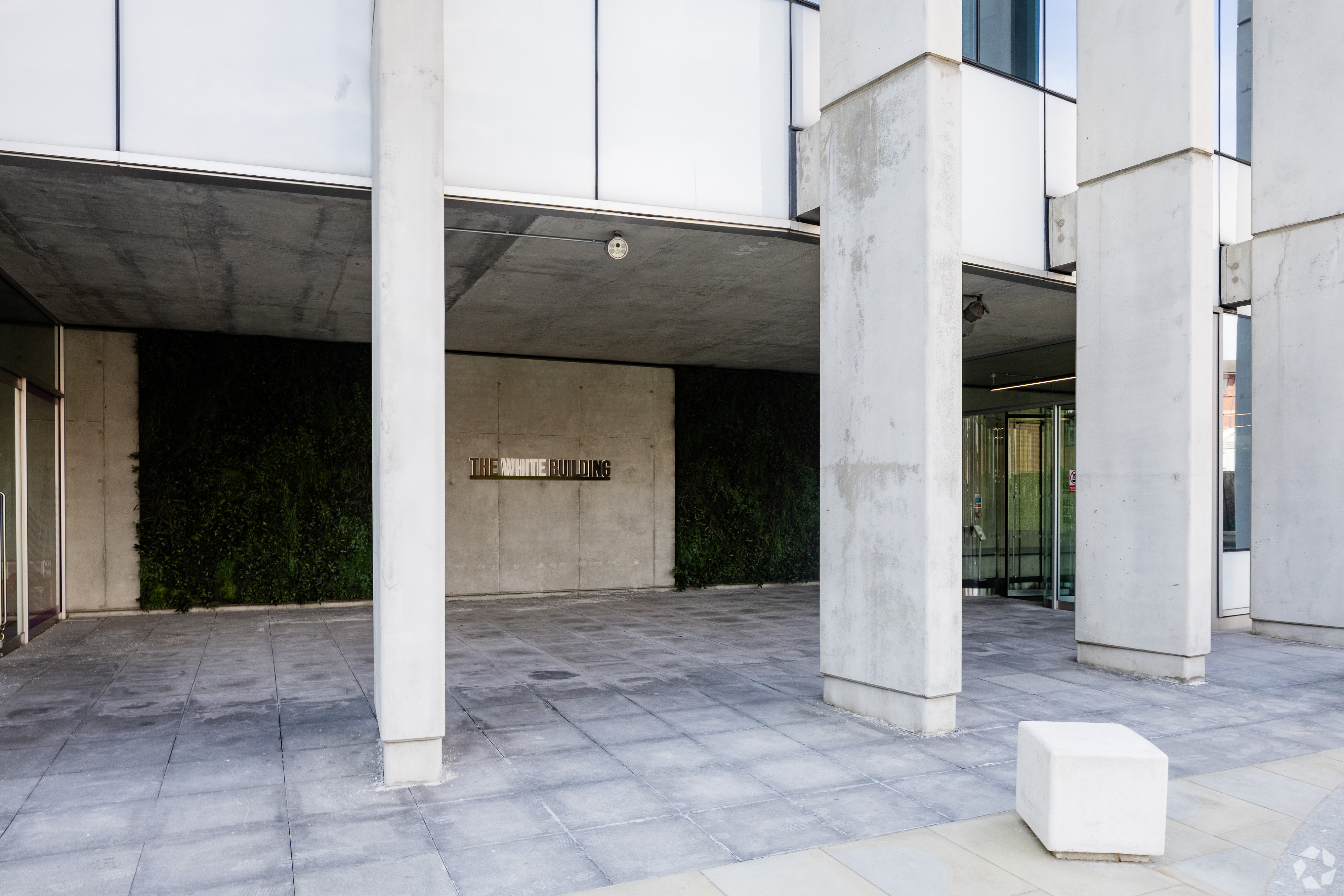 11 Evesham St – Office Space for Lease – 108,202 sq ft – White Building, London W11