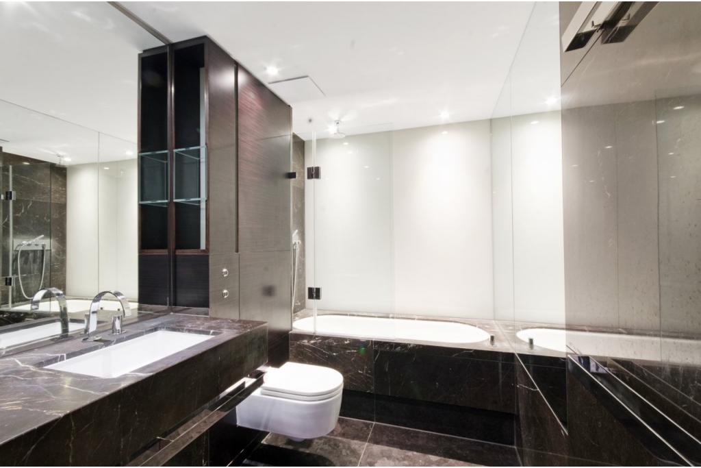 Studio Apartment – Pan Peninsula Square, Canary Wharf, E14