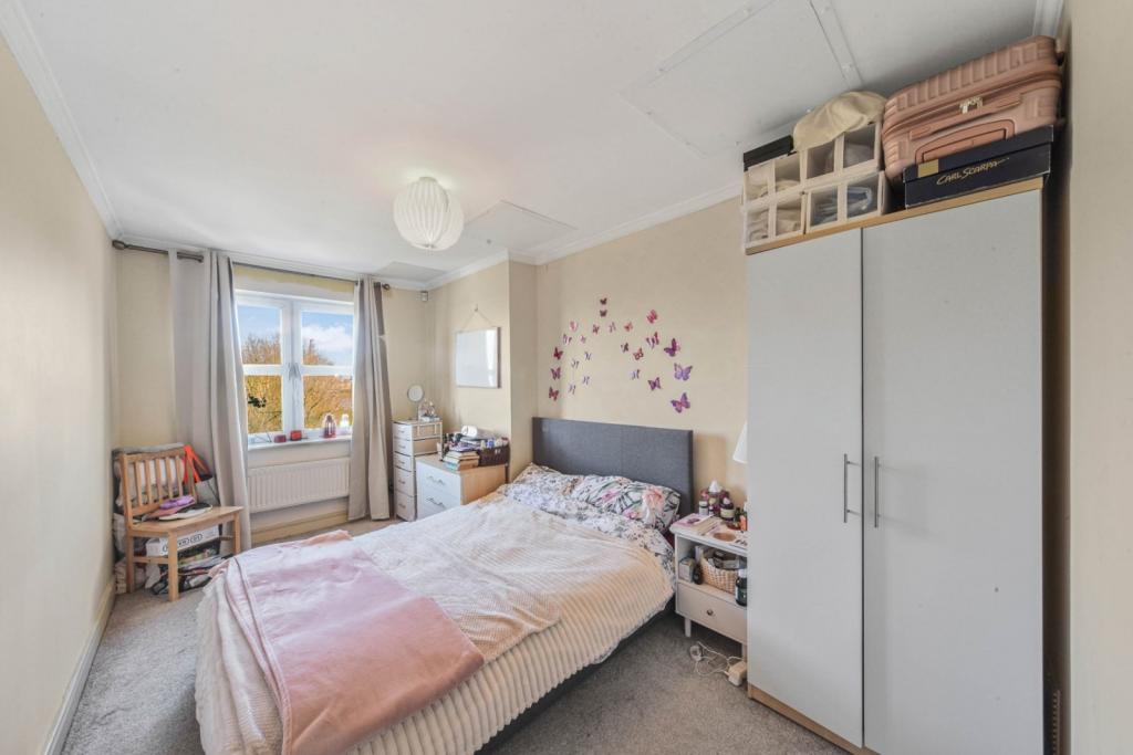 Two-Bedroom Apartment – Rotherhithe Street, Rotherhithe, SE16