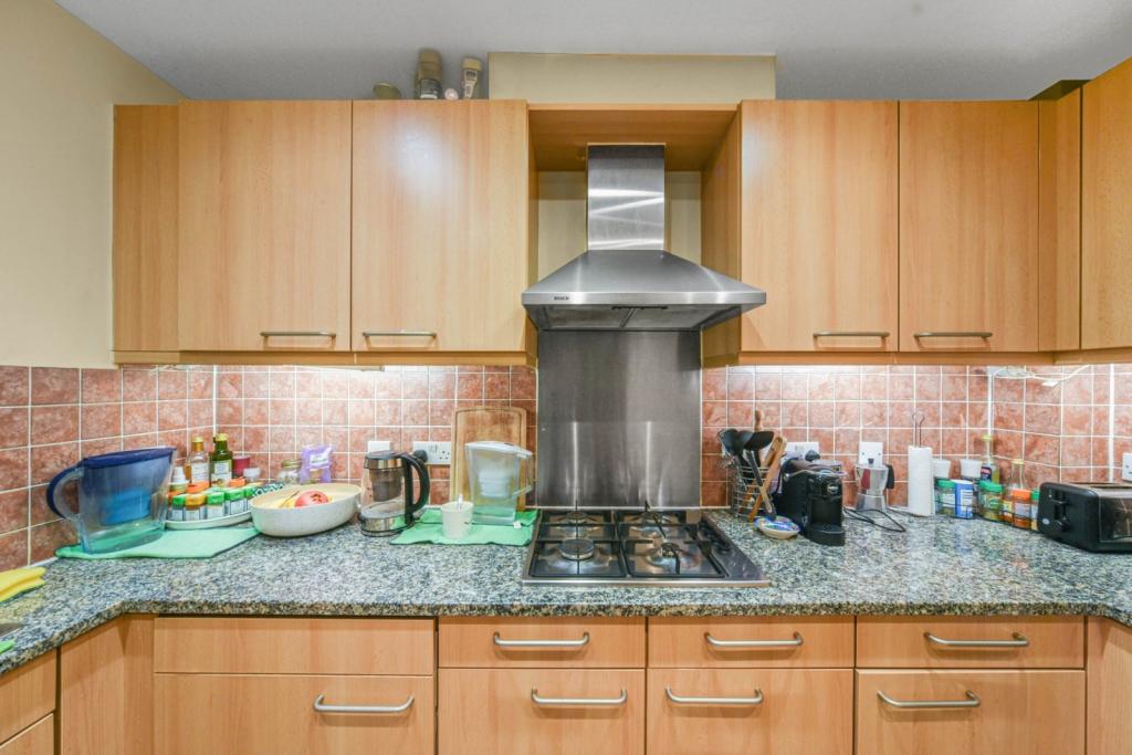 Two-Bedroom Apartment – Rotherhithe Street, Rotherhithe, SE16