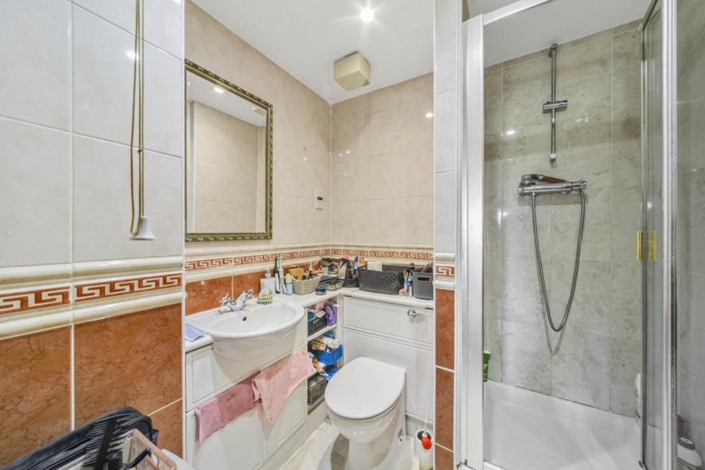 Two-Bedroom Apartment – Rotherhithe Street, Rotherhithe, SE16