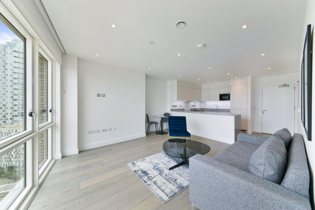 Royal Captain Court – 1 Bedroom Apartment for Sale – Blackwall Reach, E14