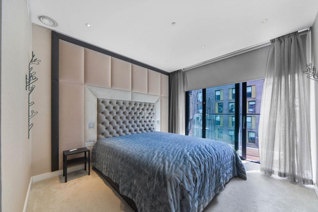 Goodman’s Fields – 2 Bedroom Apartment – £1,000,000 Guide Price – Aldgate, London E1