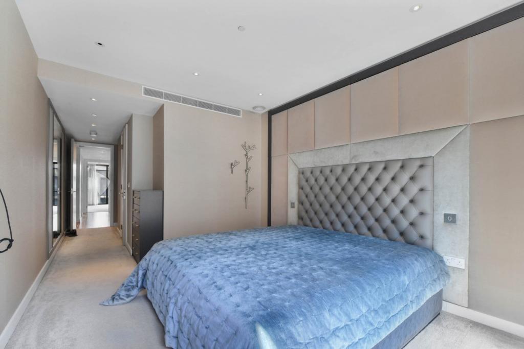 Goodman’s Fields – 2 Bedroom Apartment – £1,000,000 Guide Price – Aldgate, London E1