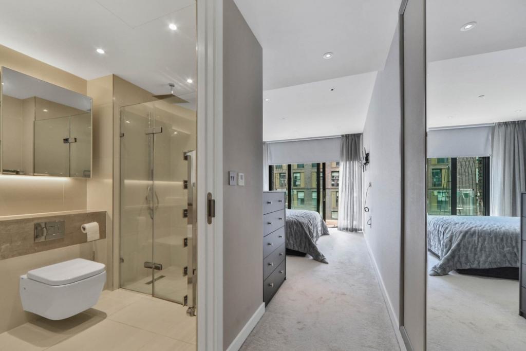 Goodman’s Fields – 2 Bedroom Apartment – £1,000,000 Guide Price – Aldgate, London E1