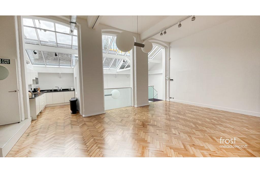 2 Olaf St – Office Unit for Lease – 1,822 sq ft – Notting Hill, London W11