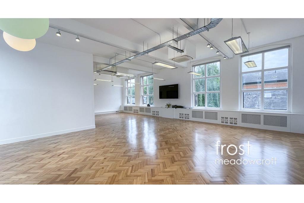 2 Olaf St – Office Unit for Lease – 1,822 sq ft – Notting Hill, London W11