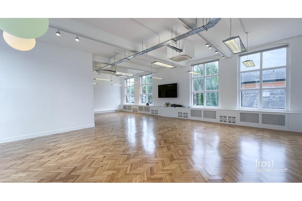2 Olaf St – Office Unit for Lease – 1,822 sq ft – Notting Hill, London W11