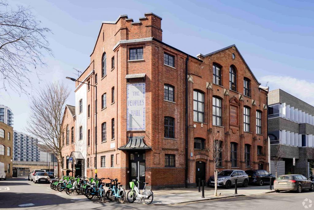 2 Olaf St – Office Unit for Lease – 1,822 sq ft – Notting Hill, London W11