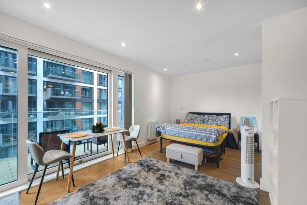 Studio Apartment for Sale – Offers in Excess of £300,000 – Biring House, Royal Arsenal Riverside,
