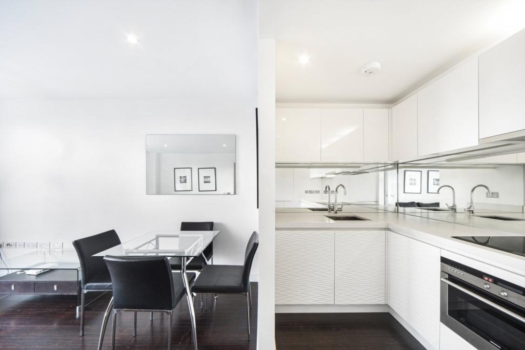 1 Bedroom Apartment for Sale – £405,000 – Pan Peninsula Square, Canary Wharf, London, E14