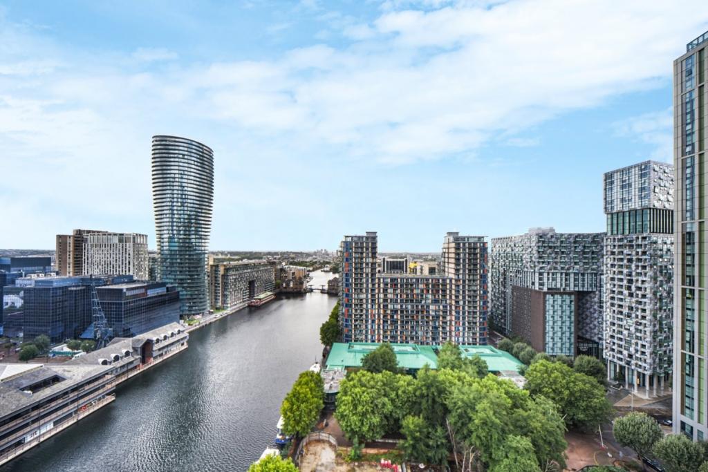 1 Bedroom Apartment for Sale – £405,000 – Pan Peninsula Square, Canary Wharf, London, E14