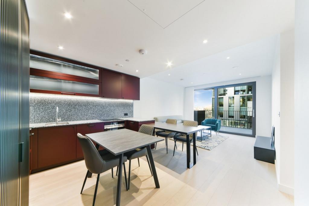 Two Bedroom Apartment for Sale – £1,100,000 – Viaduct Gardens, Nine Elms, London, SW11