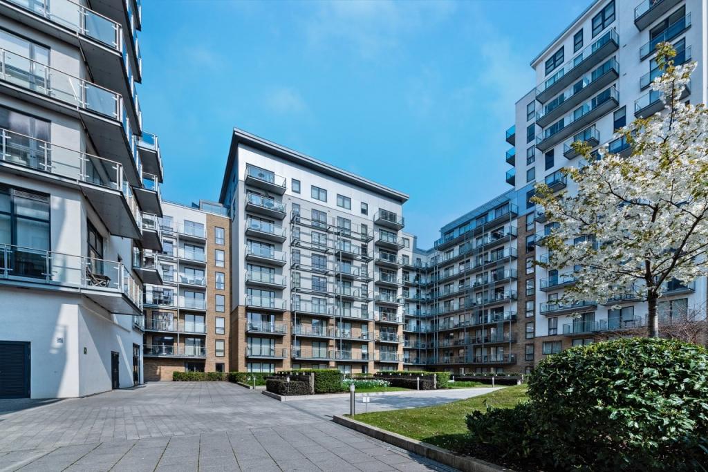 Sargasso Court – 1 Bedroom Apartment for Sale – Bow, London E3 – £325,000