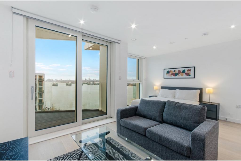 Royal Wharf – Studio Apartment for Sale – Docklands, London E16 – £335,000