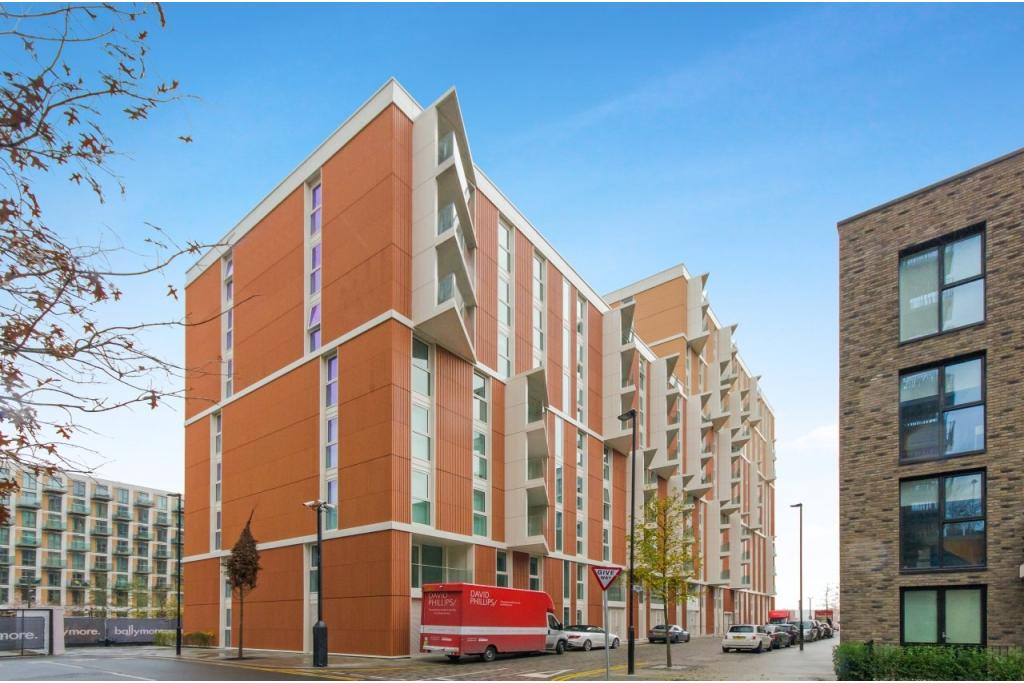 Royal Wharf – Studio Apartment for Sale – Docklands, London E16 – £335,000