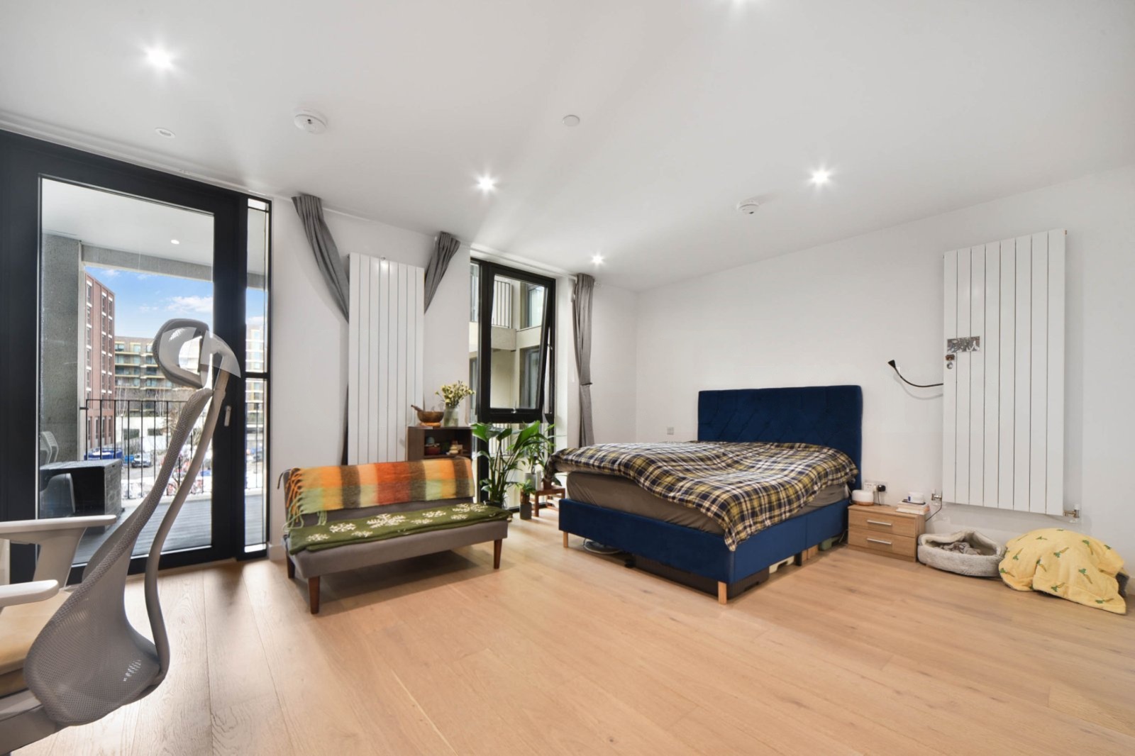 Royal Wharf – Studio Apartment for Sale – Docklands, London E16 – £315,000