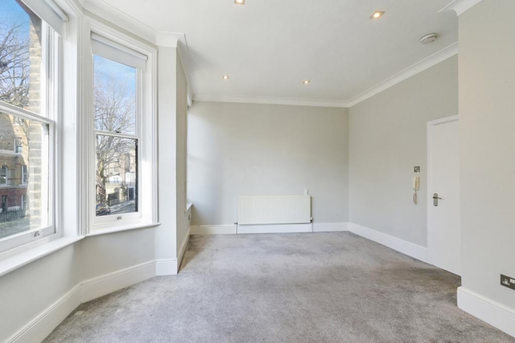 Victorian Conversion – One Bedroom Terraced Apartment for Sale – Austral Street