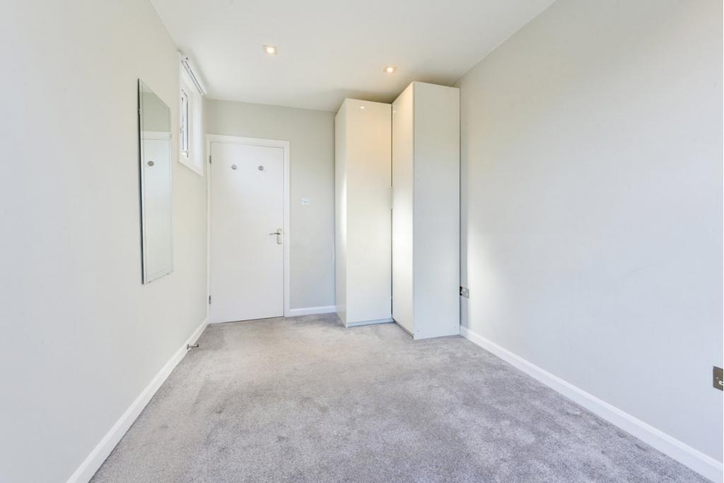 Victorian Conversion – One Bedroom Terraced Apartment for Sale – Austral Street