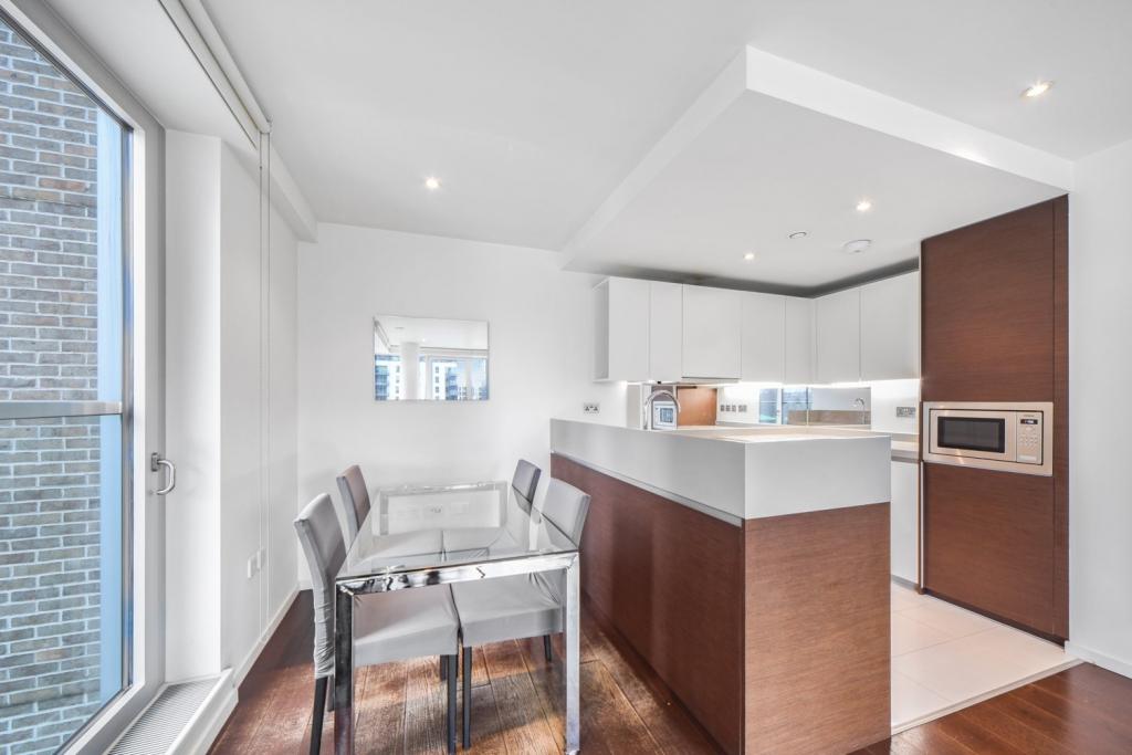 Baltimore Wharf – 2-Bedroom Apartment with Dock Views – 753 sq ft – Canary Wharf, London