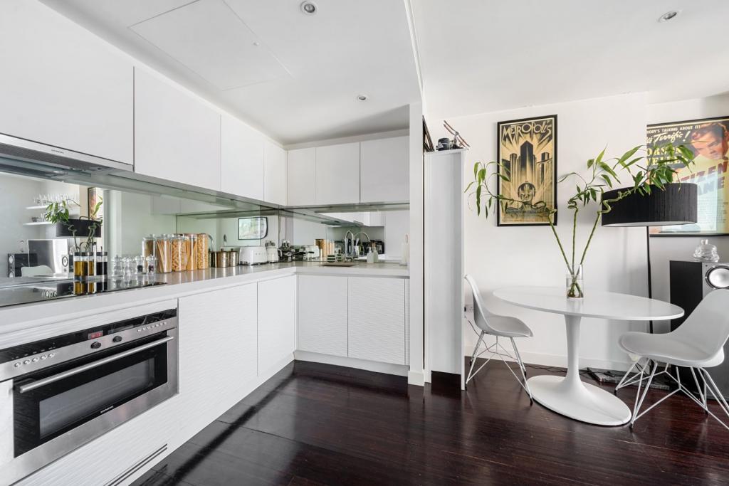 Pan Peninsula – 1 Bedroom Apartment for Sale – £475,000 – Canary Wharf, London, E14