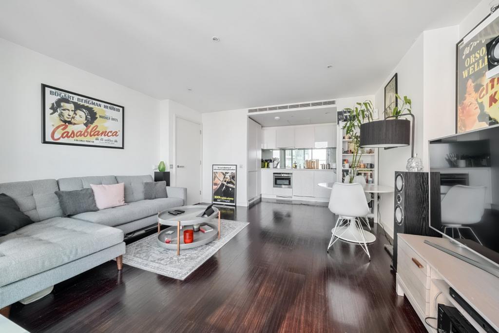 Pan Peninsula – 1 Bedroom Apartment for Sale – £475,000 – Canary Wharf, London, E14