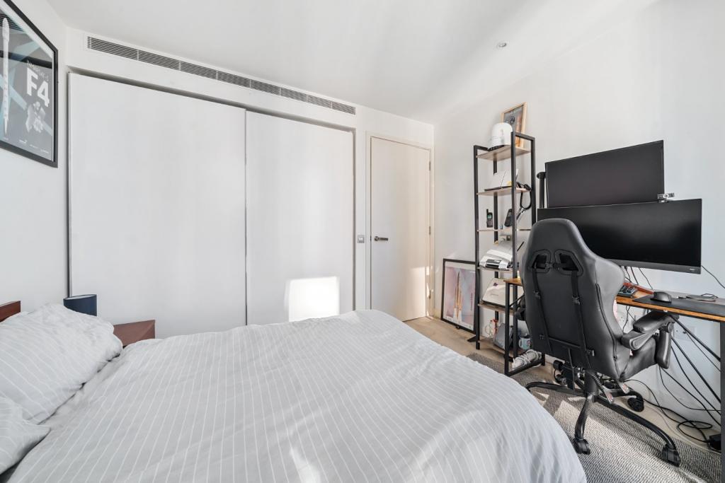 Pan Peninsula – 1 Bedroom Apartment for Sale – £475,000 – Canary Wharf, London, E14