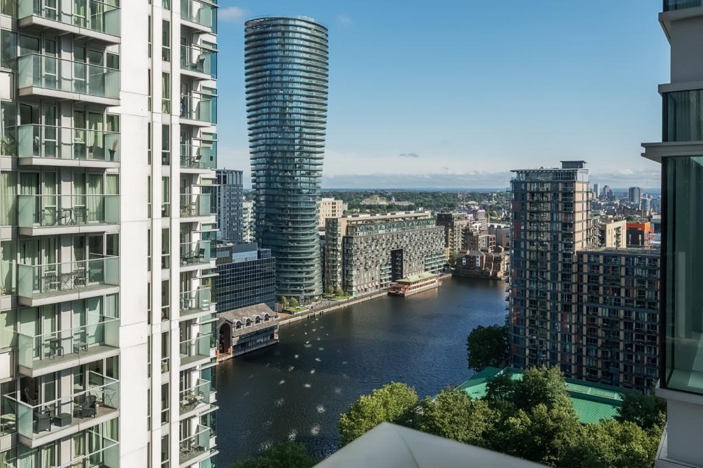 Pan Peninsula – 1 Bedroom Apartment for Sale – £475,000 – Canary Wharf, London, E14