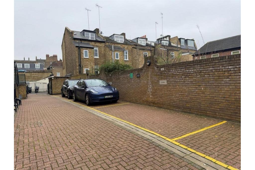 99-119 Hammersmith Rd – Charlotte Terrace – Office & Retail Space for Lease