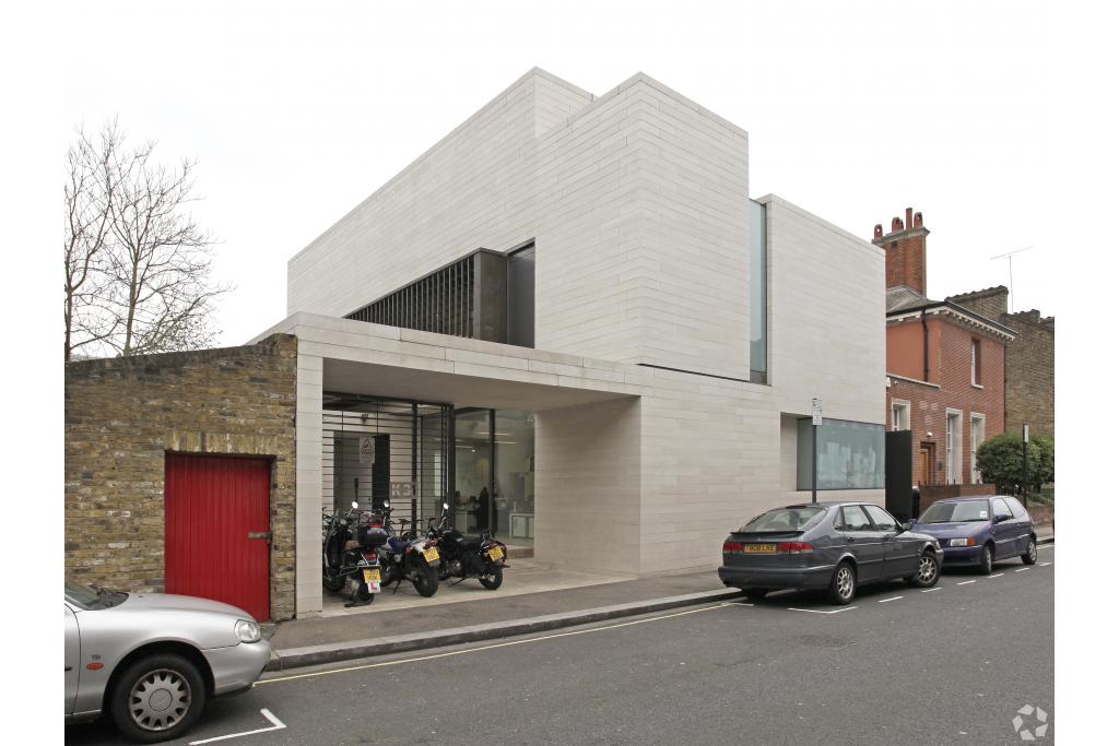 31 Vernon St – Office Space for Sale or Lease – Hammersmith Submarket, London W14