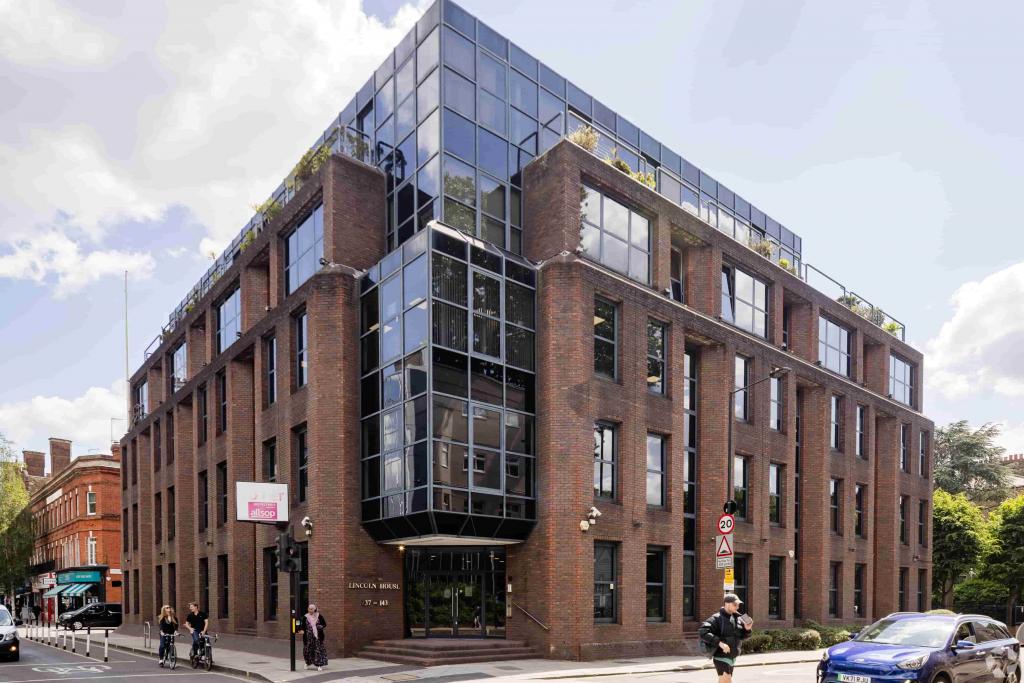 137-143 Hammersmith Rd – Lincoln House – Office for Lease – Hammersmith