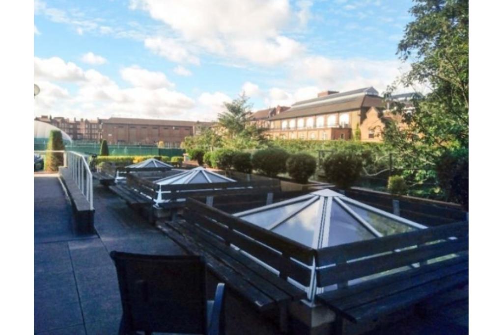 1 Palliser Rd – The Queen’s Club – Office for Lease – Hammersmith, London W14
