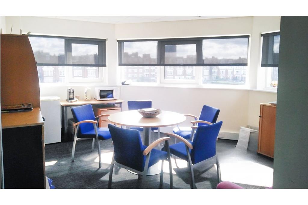 1 Palliser Rd – The Queen’s Club – Office for Lease – Hammersmith, London W14