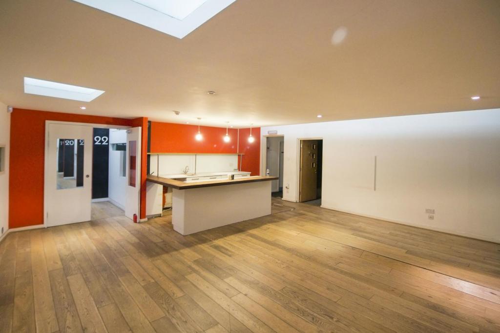 Springvale Ter – Cranford Works – Industrial Warehouse for Lease – Hammersmith & Fulham